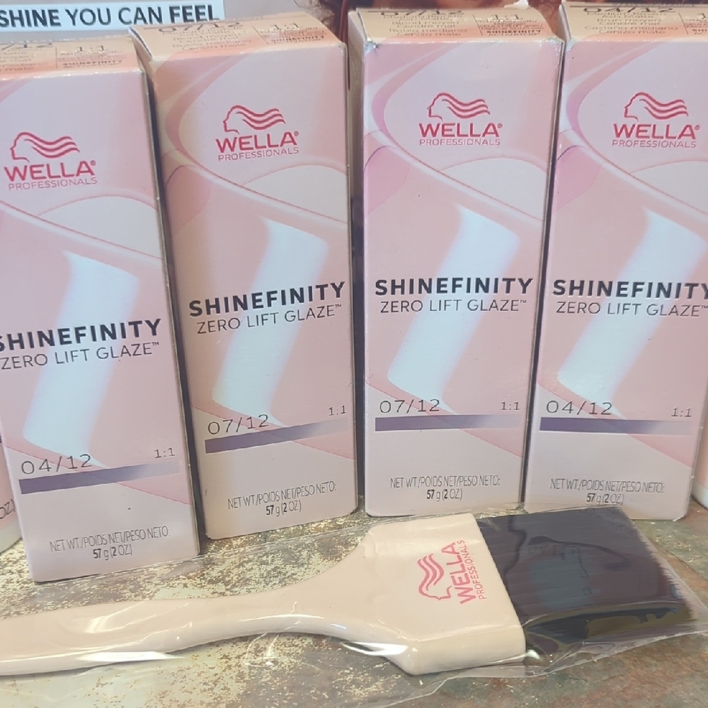 Wella Shinefinity Lift Glaze Hair Care Set - Picture 2 of 2